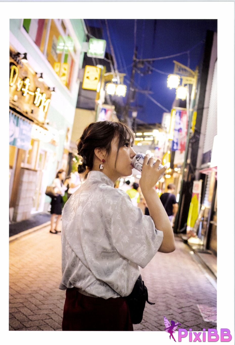 Japanese Idol Hina Kawago interview photo book PixiBB.COM 071