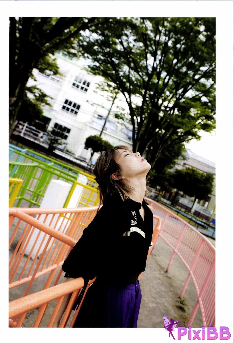 Japanese Idol Hina Kawago interview photo book PixiBB.COM 183