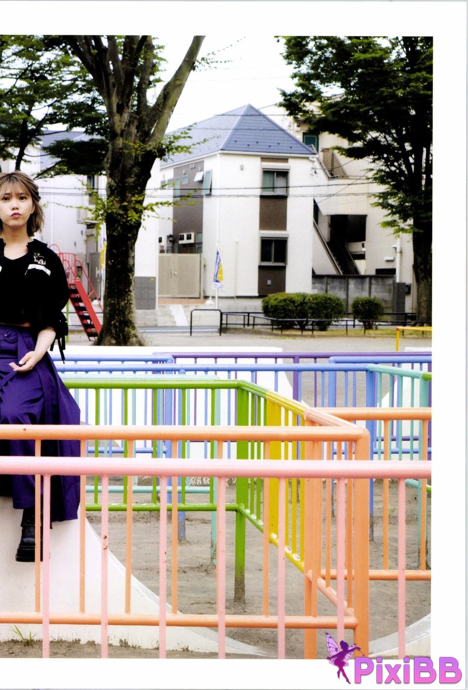 Japanese Idol Hina Kawago interview photo book PixiBB.COM 187