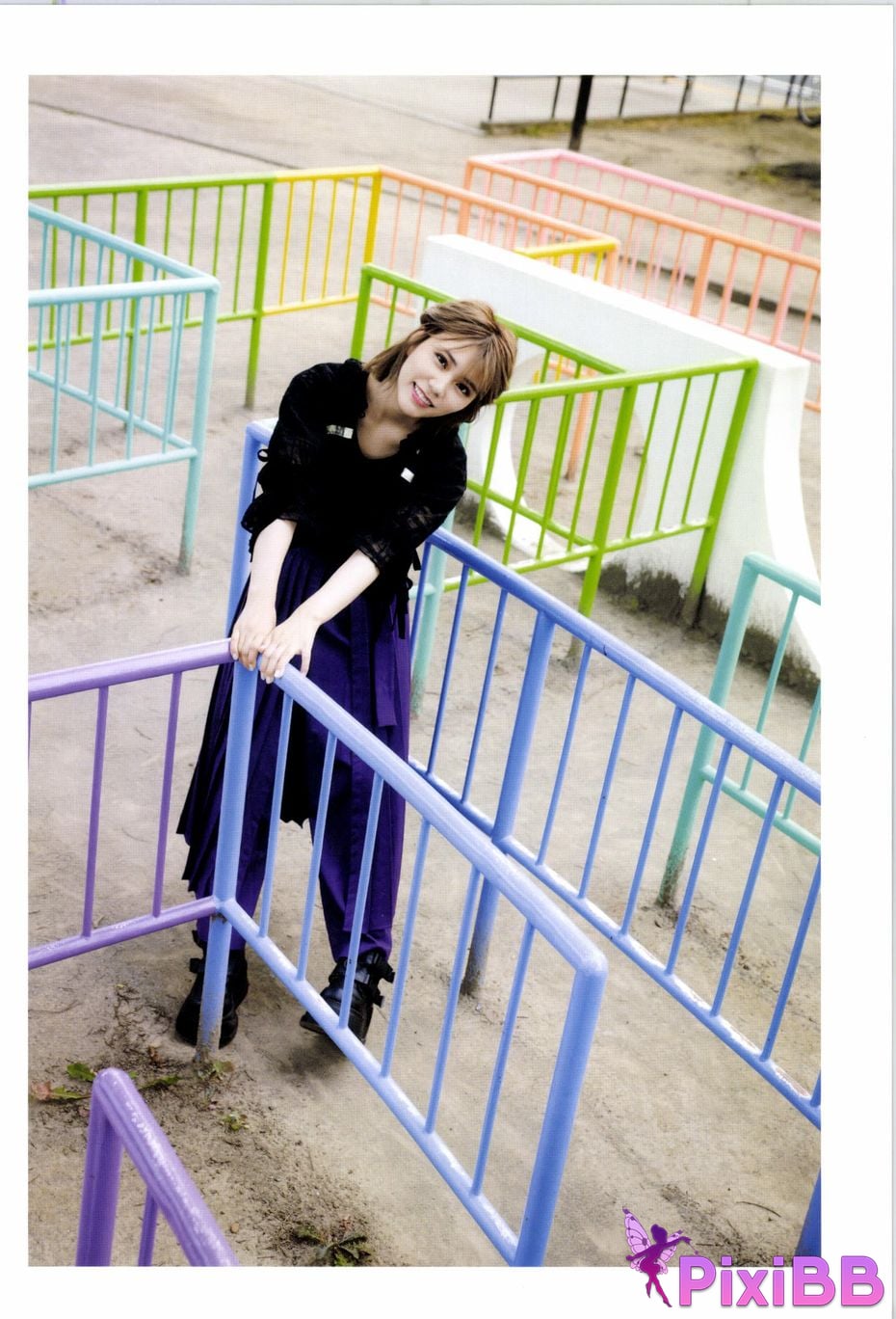 Japanese Idol Hina Kawago interview photo book PixiBB.COM 191