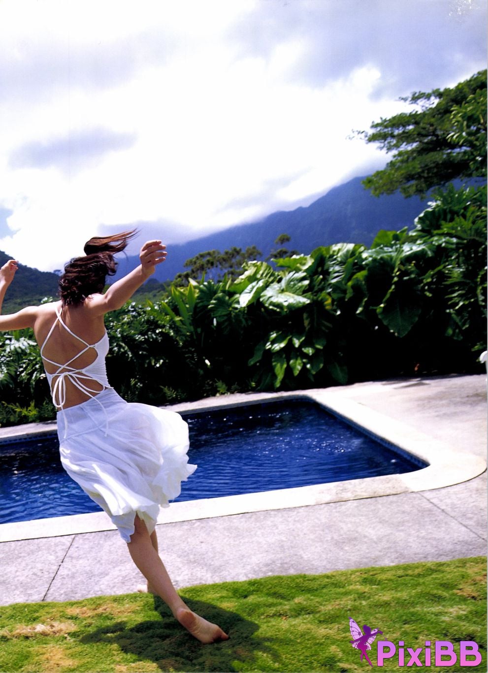 Japanese Idol Kazue Fukiishi FUKIISHI PixiBB.COM 037