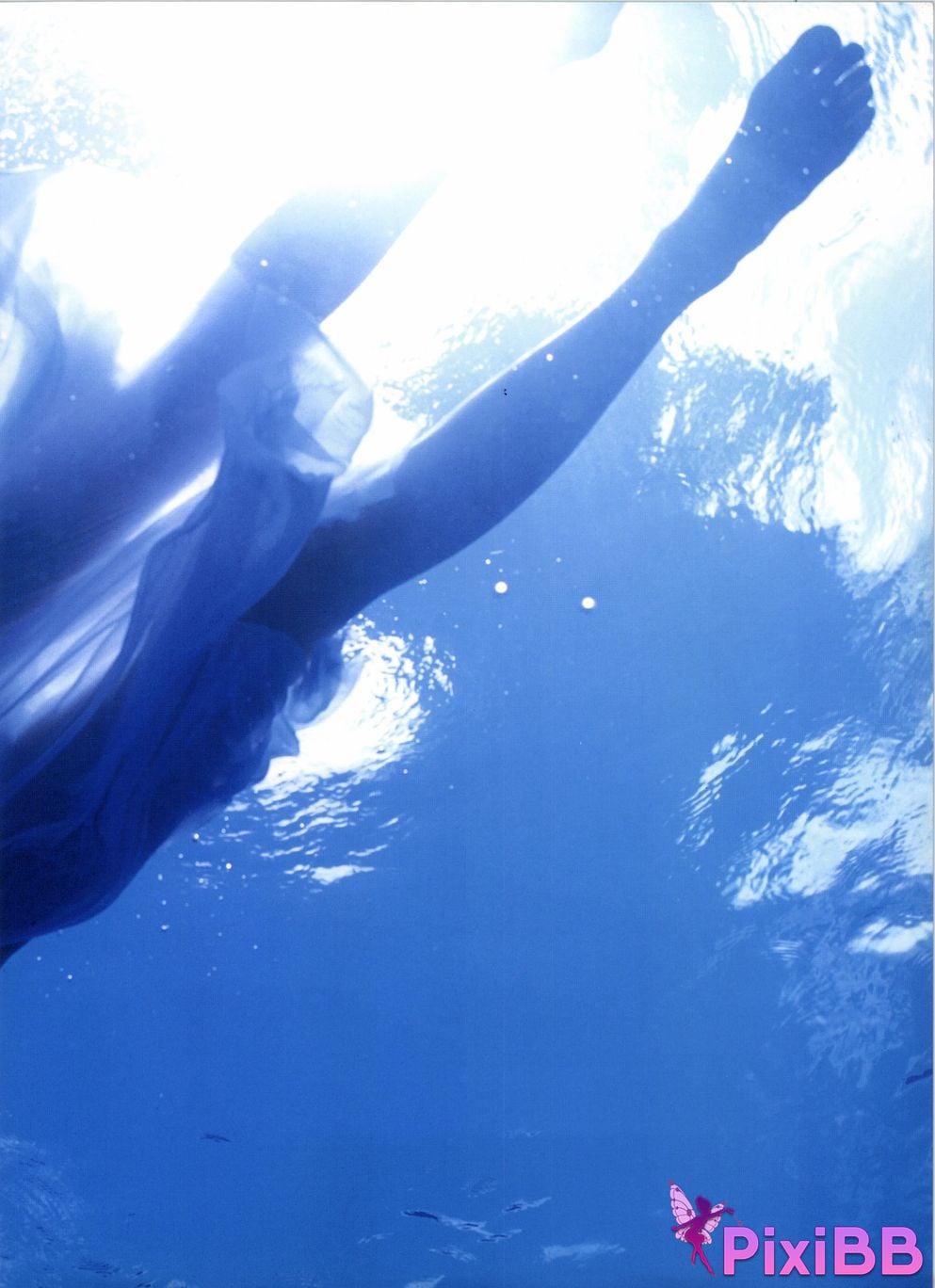 Japanese Idol Kazue Fukiishi FUKIISHI PixiBB.COM 041