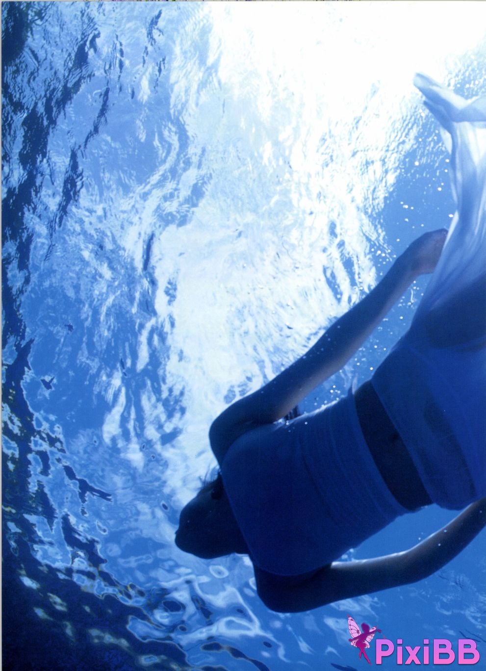 Japanese Idol Kazue Fukiishi FUKIISHI PixiBB.COM 042