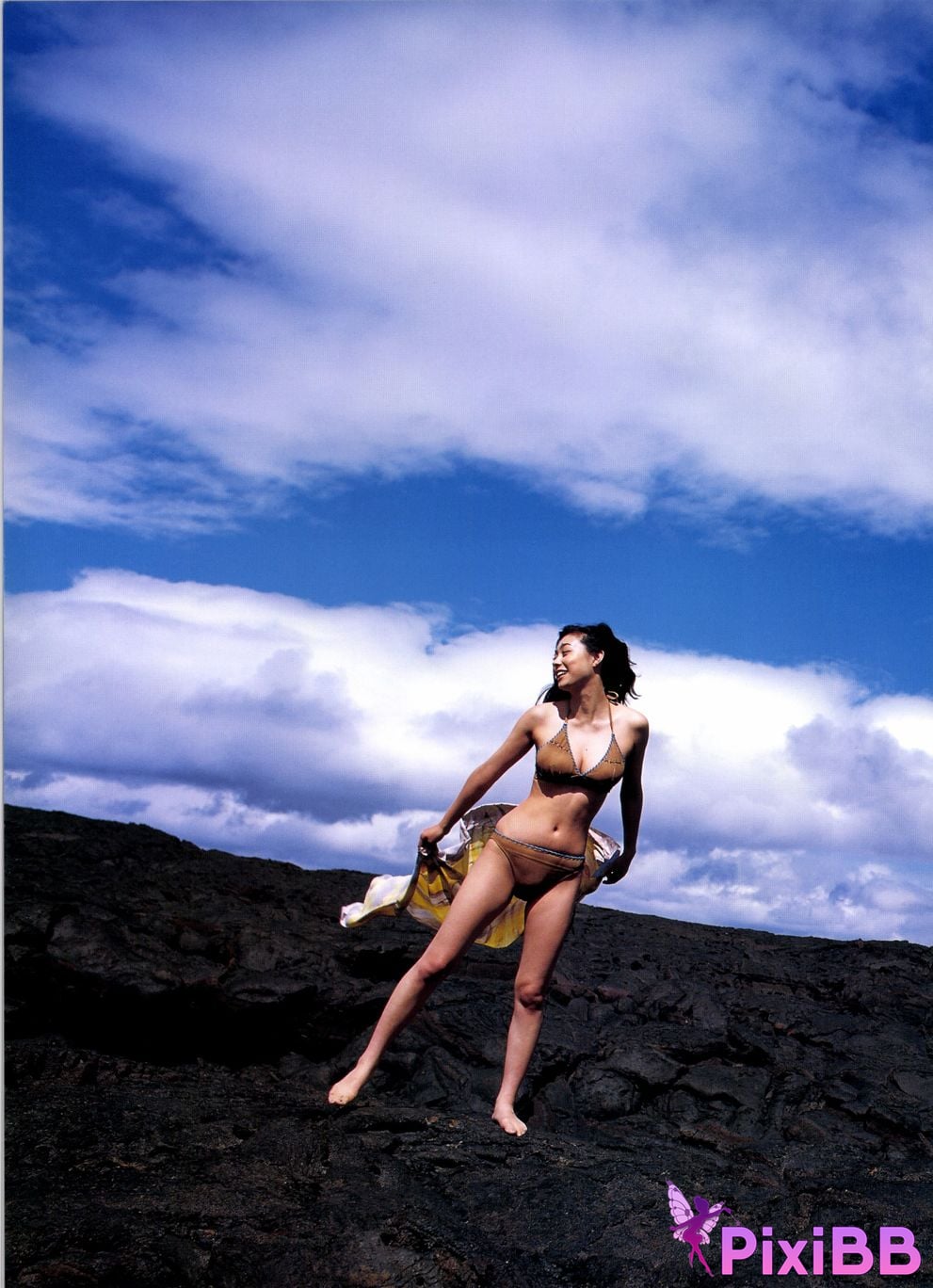 Japanese Idol Kazue Fukiishi FUKIISHI PixiBB.COM 074