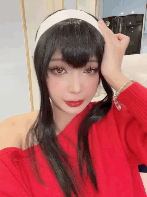 Umeko J Yor Forger Red Sweater PixiBB.COM 2