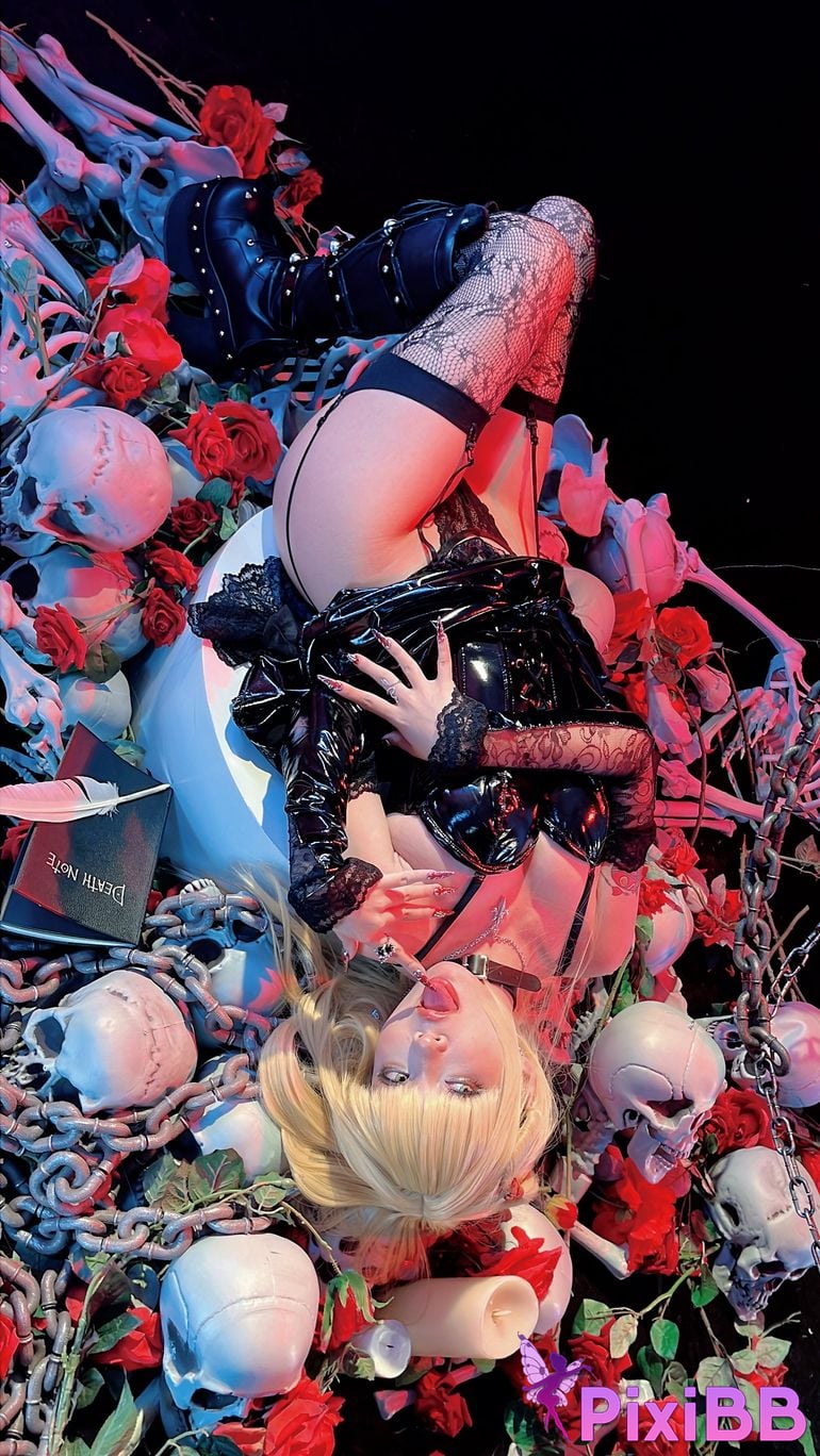 Umeko J Misa Amane PixiBB.COM 14