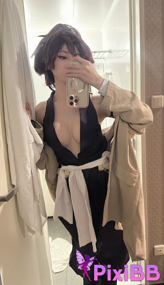 Coser Sally Sally Dorasnow Yuzuriha PixiBB.COM 044