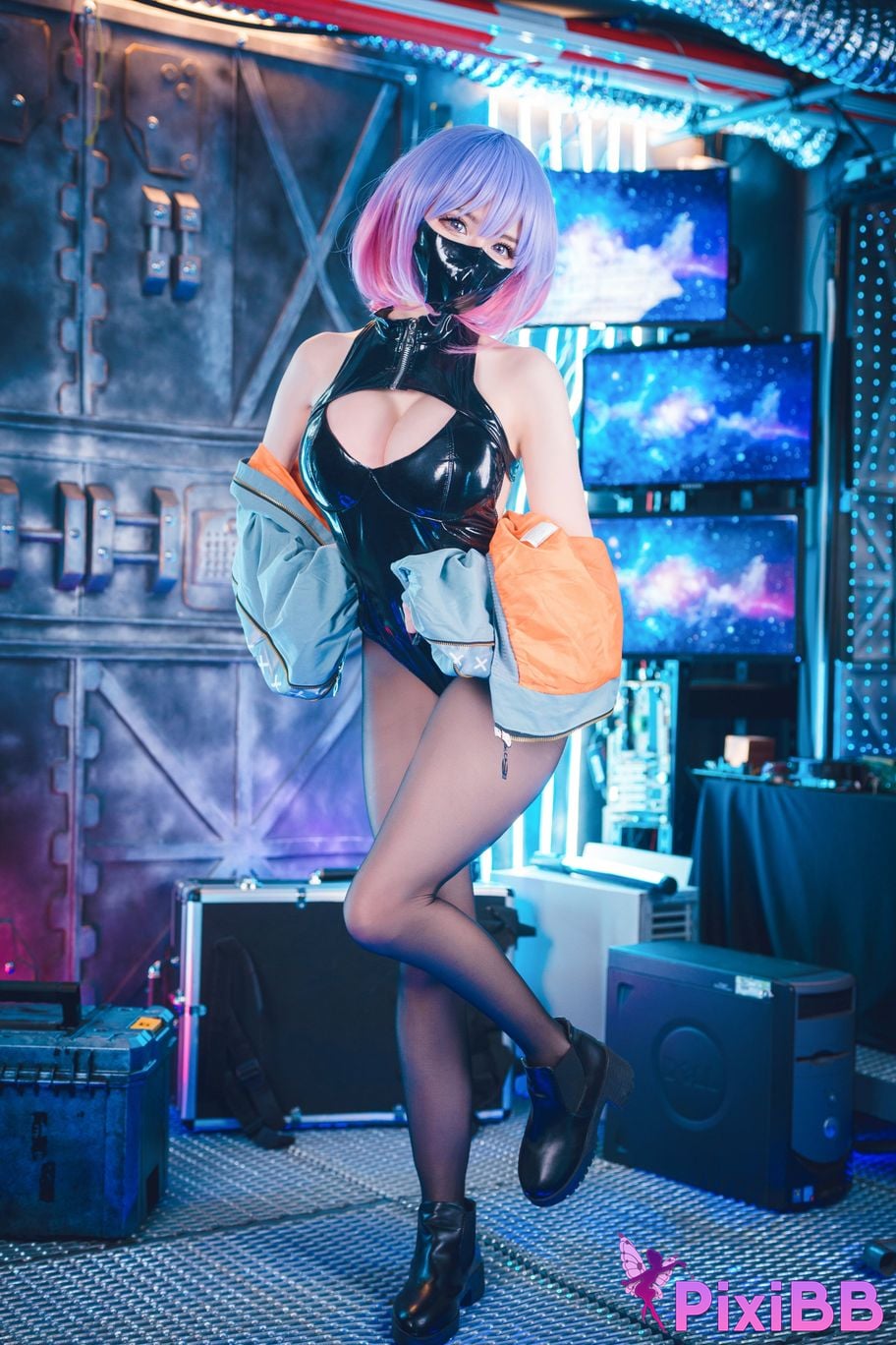 Sally Dorasnow Mask Girl Luna PixiBB.COM 29