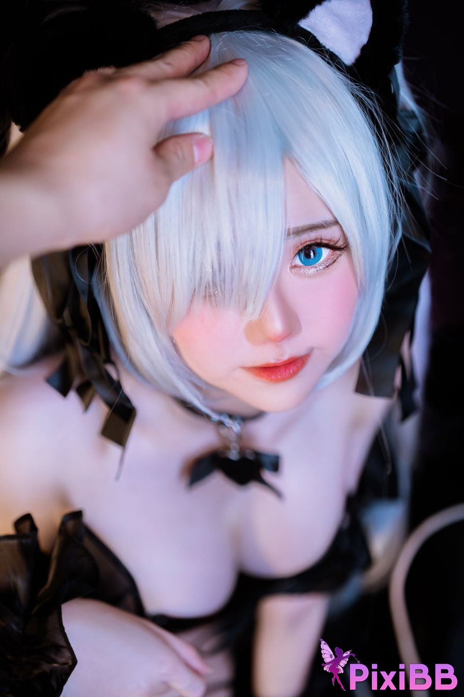 Sally Dorasnow Janus PixiBB.COM 10