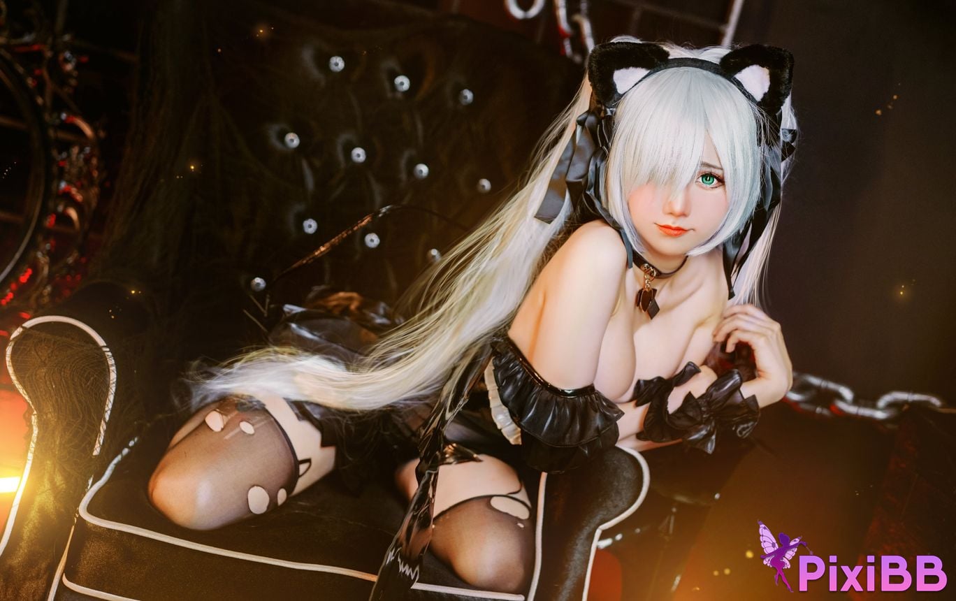 Sally Dorasnow Janus PixiBB.COM 44