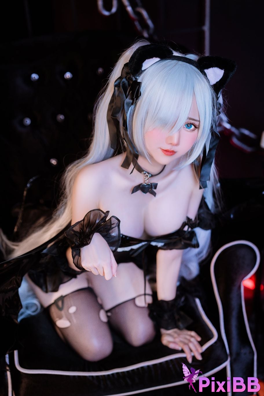 Sally Dorasnow Janus PixiBB.COM 6