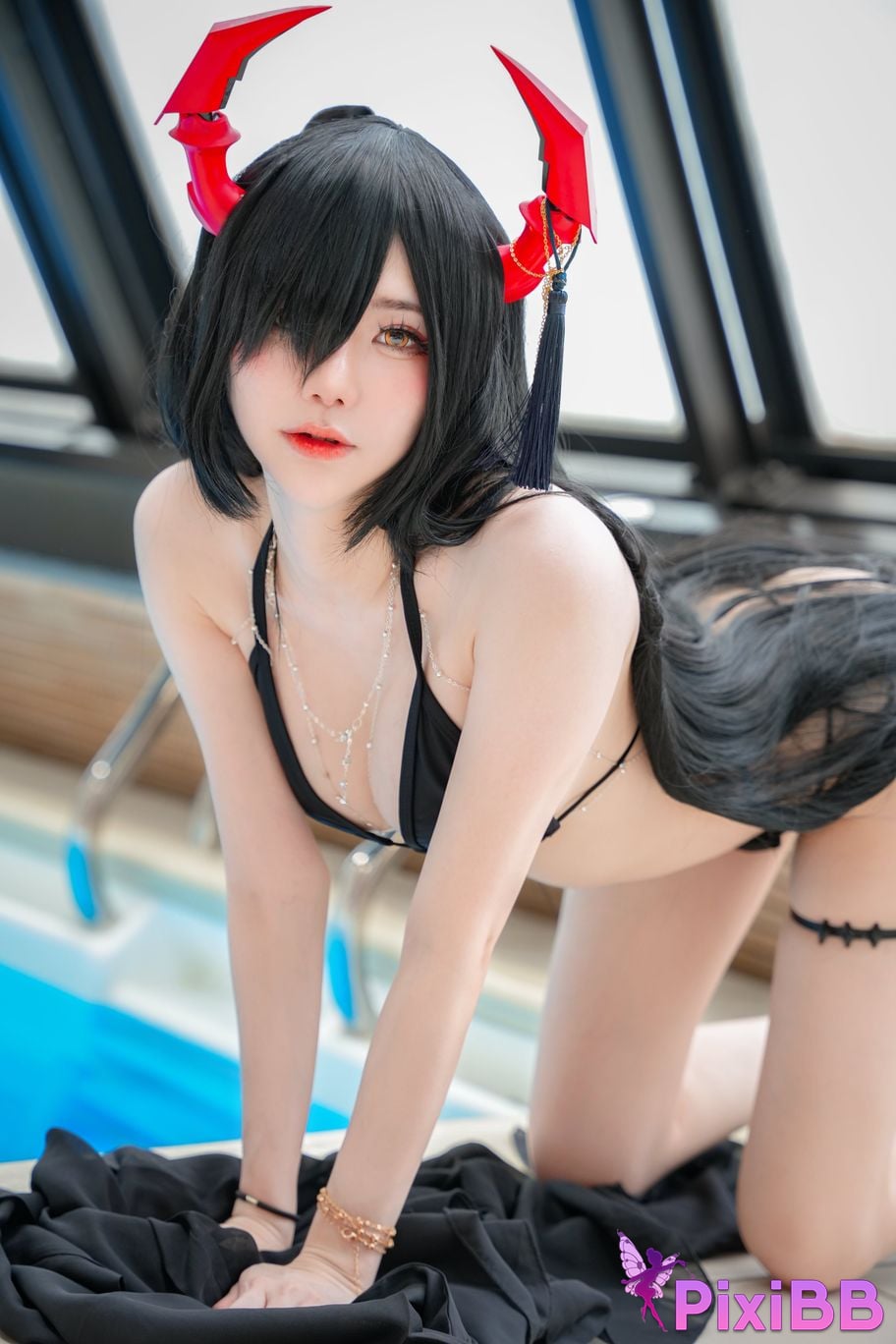 Sally Dorasnow Friedrich der Große Bikini PixiBB.COM 8