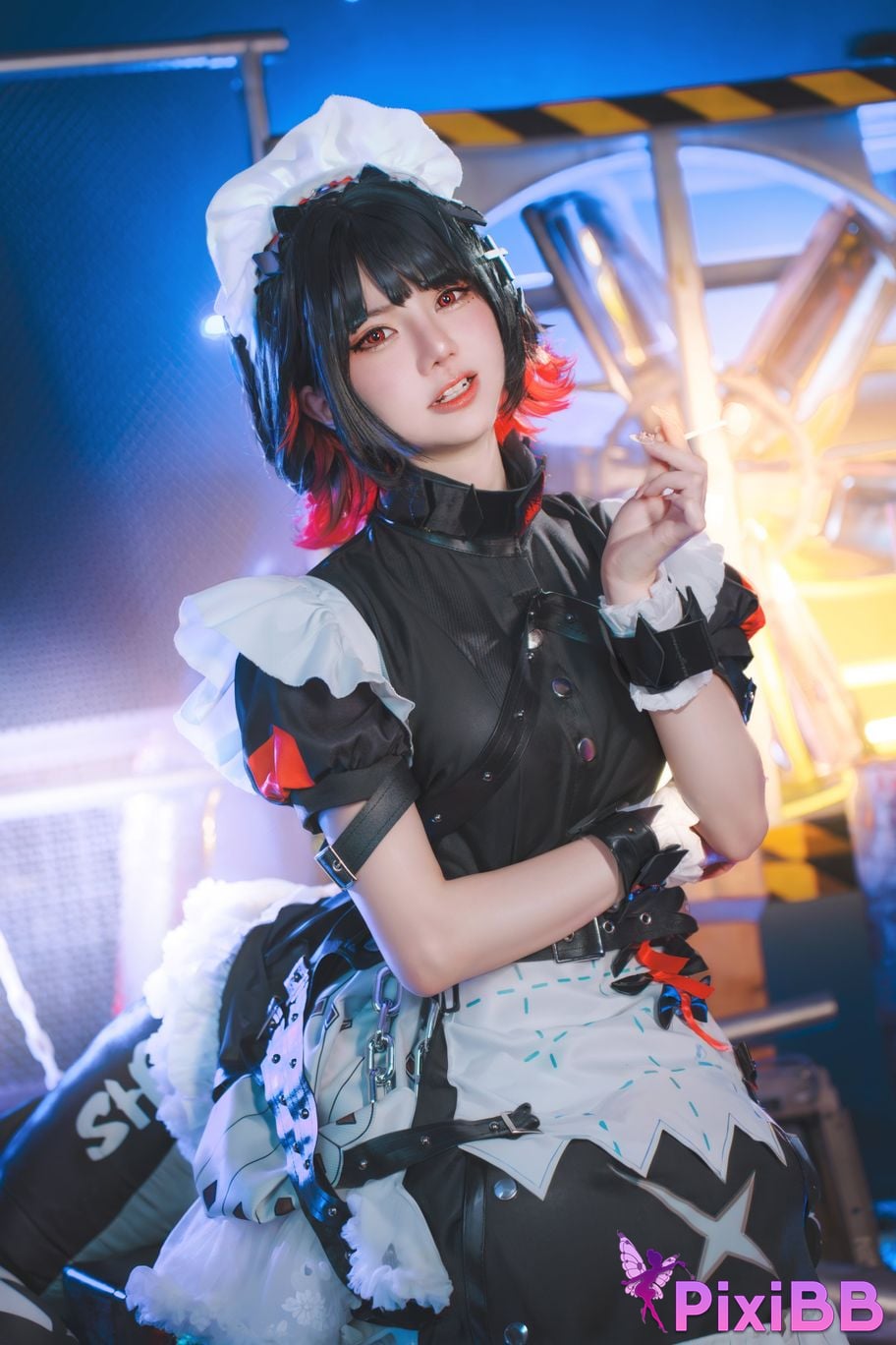 Sally Dorasnow Ellen Joe PixiBB.COM 10