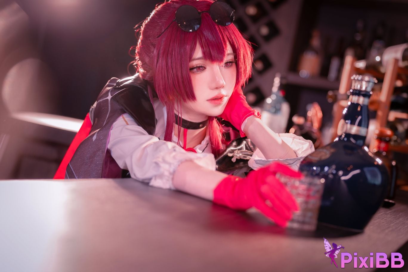 Sally Dorasnow Kafka PixiBB.COM 6