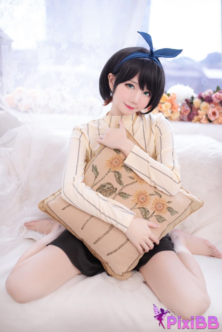 Sally Dorasnow Ruka Sarashina PixiBB.COM