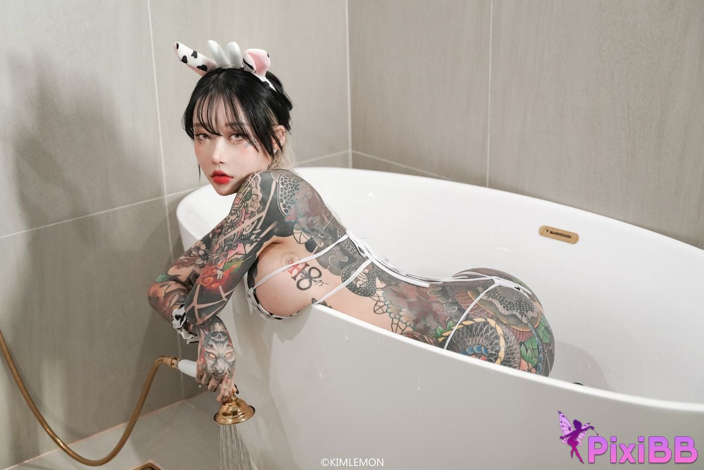 KIMLEMON Yoko Vol.05 Gumroad PixiBB.COM 049