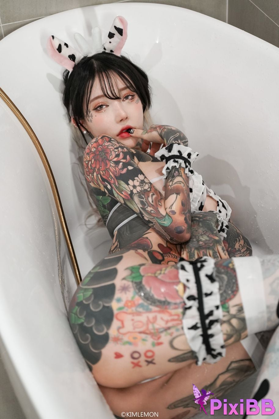 KIMLEMON Yoko Vol.05 Gumroad PixiBB.COM 053