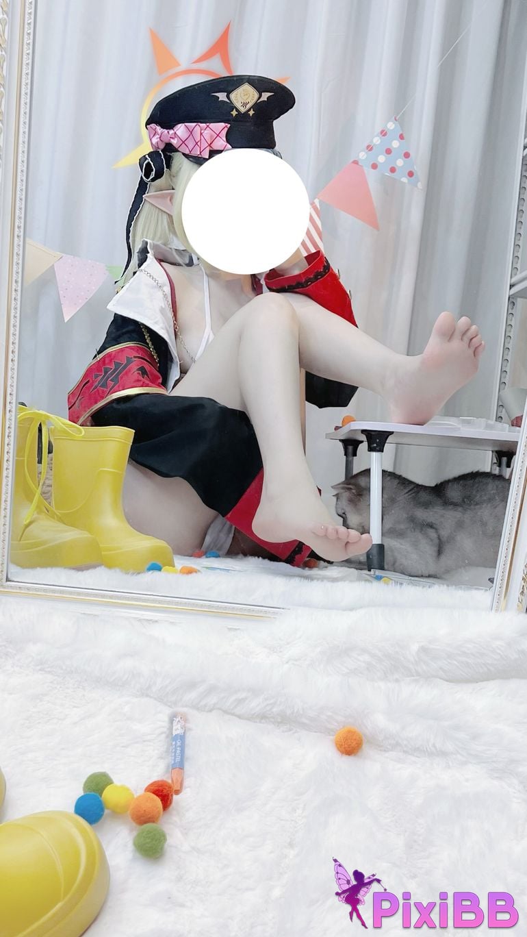 Cosplayer Zhiyue Etsu ko Tanhua Ibuki selfie PixiBB.COM 009