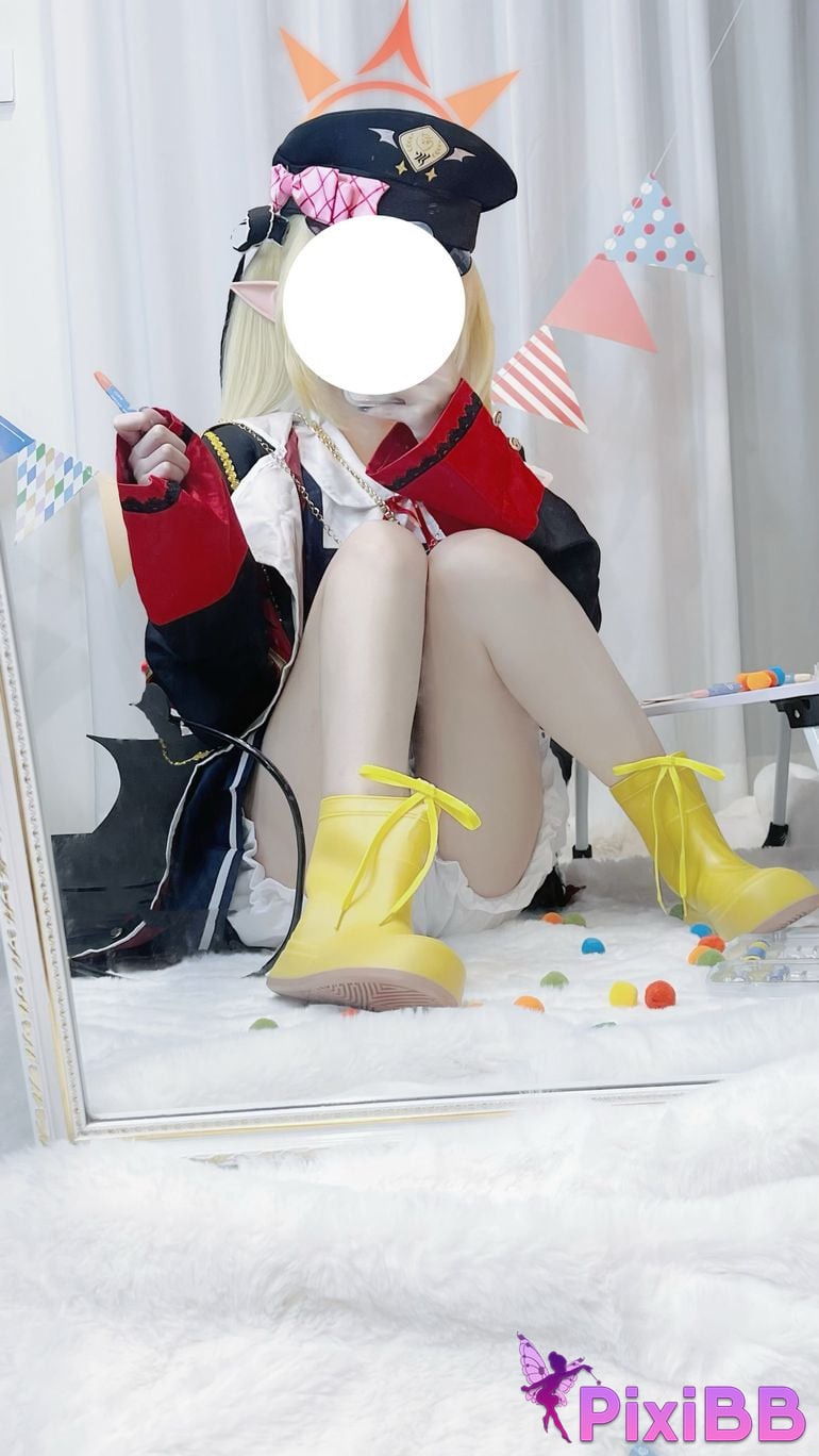Cosplayer Zhiyue Etsu ko Tanhua Ibuki selfie PixiBB.COM 022