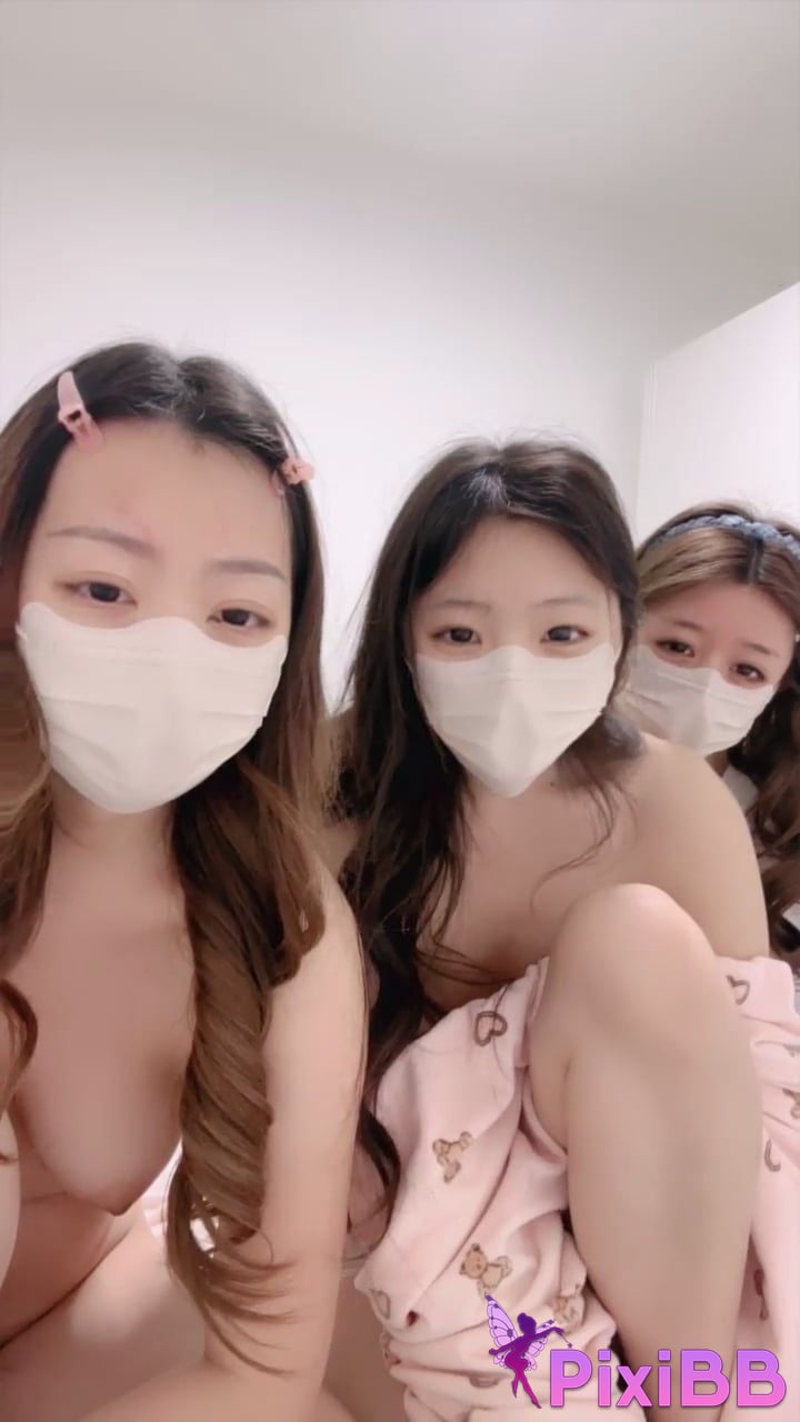 Best friends first Three college students dancing naked Youth is invincible PixiBB.COM 042