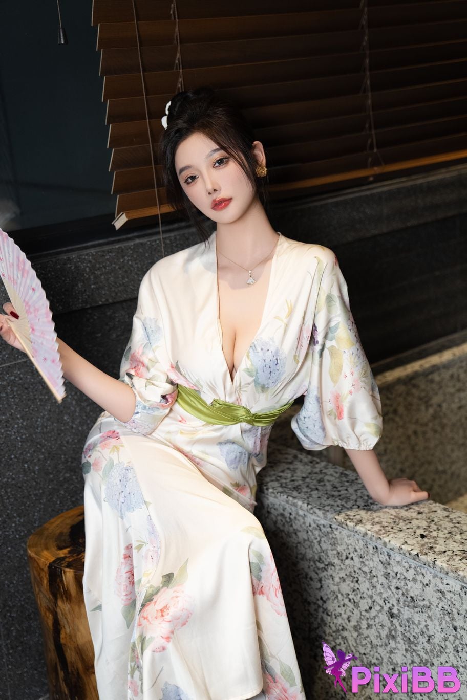 No watermark for in app purchases Yang Chen Chenchen Yome XIUREN model Red fun PixiBB.COM 025