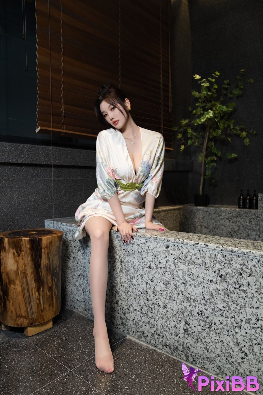 No watermark for in app purchases Yang Chen Chenchen Yome XIUREN model Red fun PixiBB.COM 056