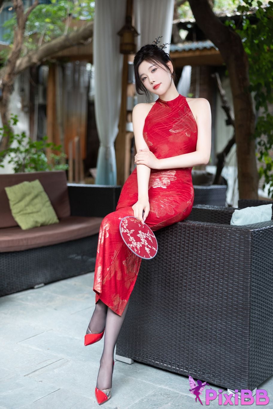 No watermark for in app purchases Yang Chen Chenchen Yome XIUREN model red cheongsam PixiBB.COM 019