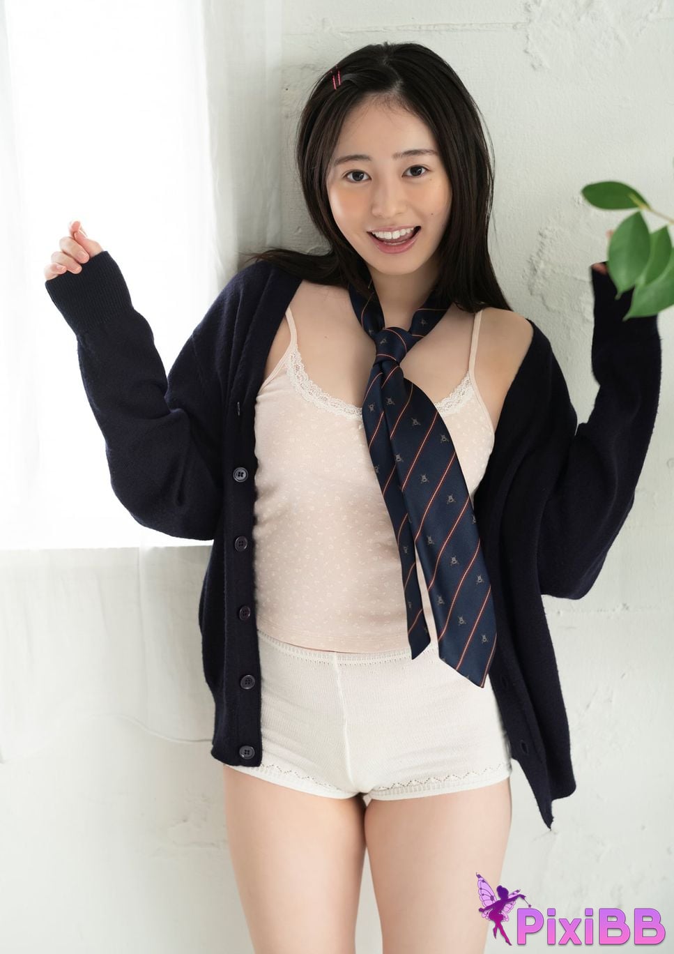 Japanese Idol Miu Shirahama Mito BUBKA digital photo book S PixiBB.COM 030