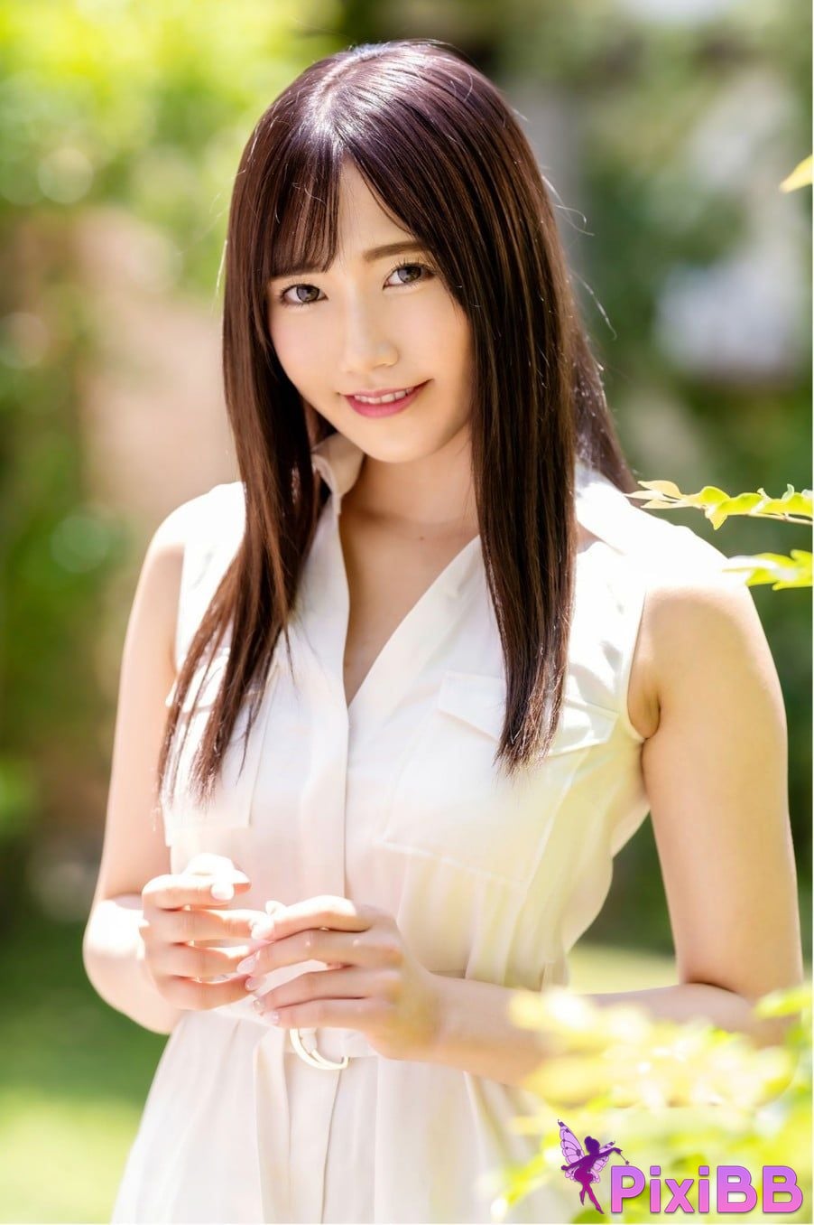 Japanese Idol Amiri Saito Prestige Pose Massage PixiBB.COM 002