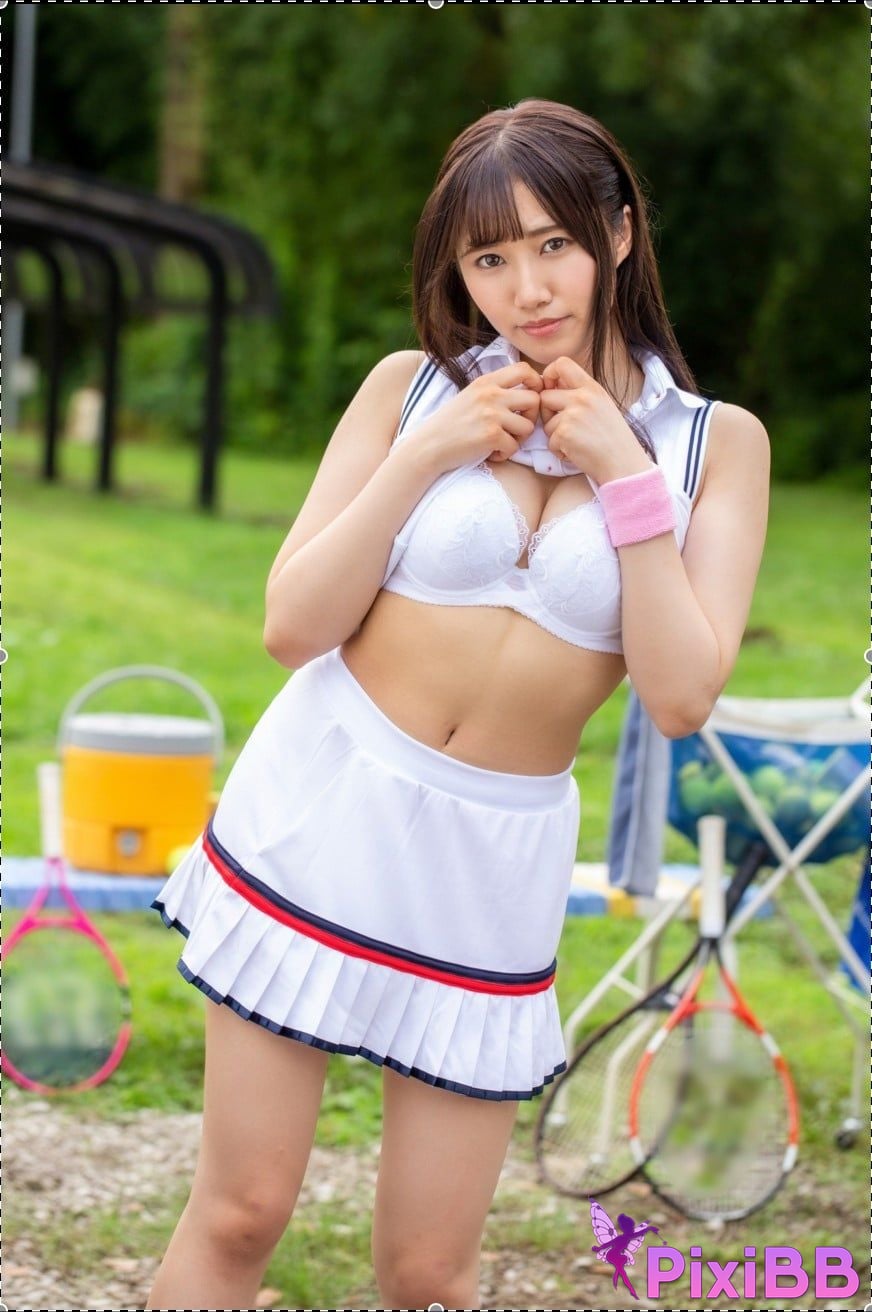 Japanese Idol Amiri Saito Prestige Pose Massage PixiBB.COM 215