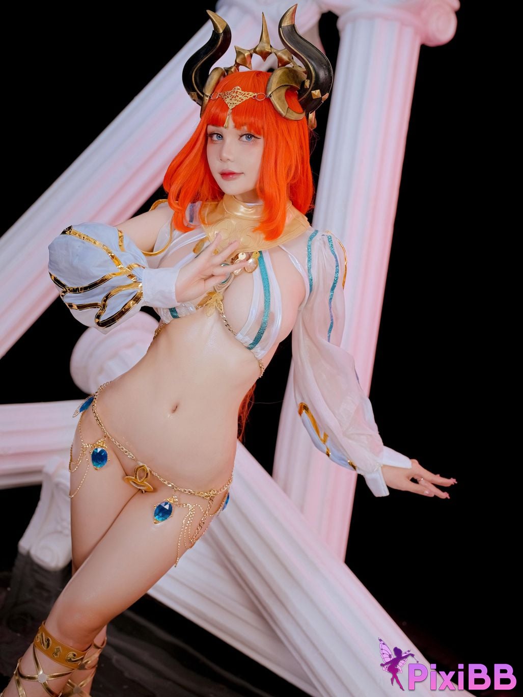 Coser Joyce Lin Nilou PixiBB.COM 010