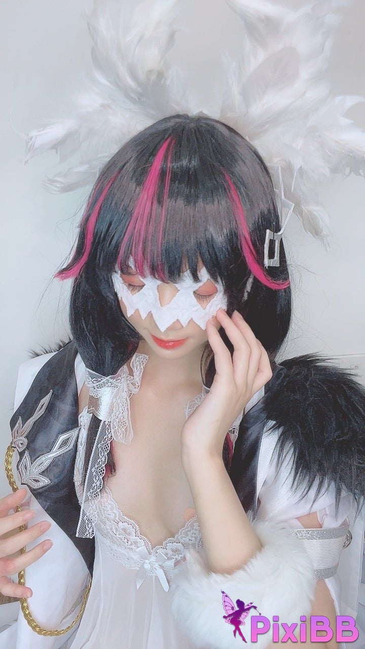 Cosplayer PoppaChan Genshin Colombia Hippo Selenia PixiBB.COM 006