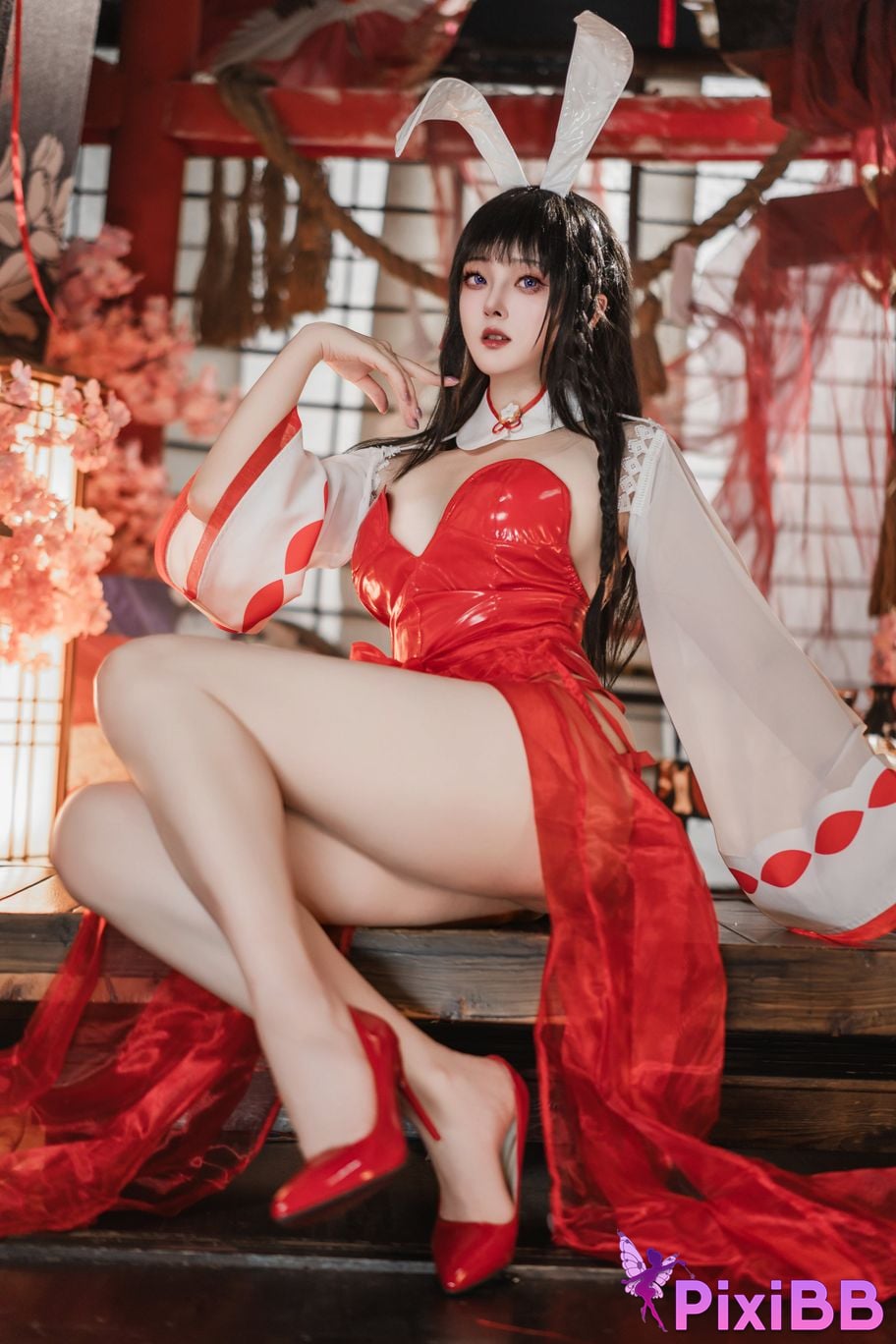 Cosplayer Natsuko Azur Lane Oyama Miko Rabbit PixiBB.COM 014