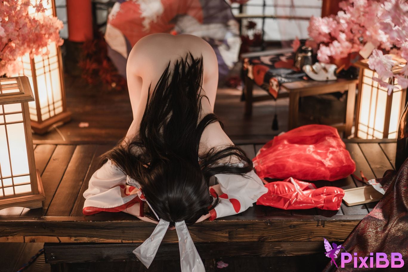 Cosplayer Natsuko Azur Lane Oyama Miko Rabbit PixiBB.COM 071