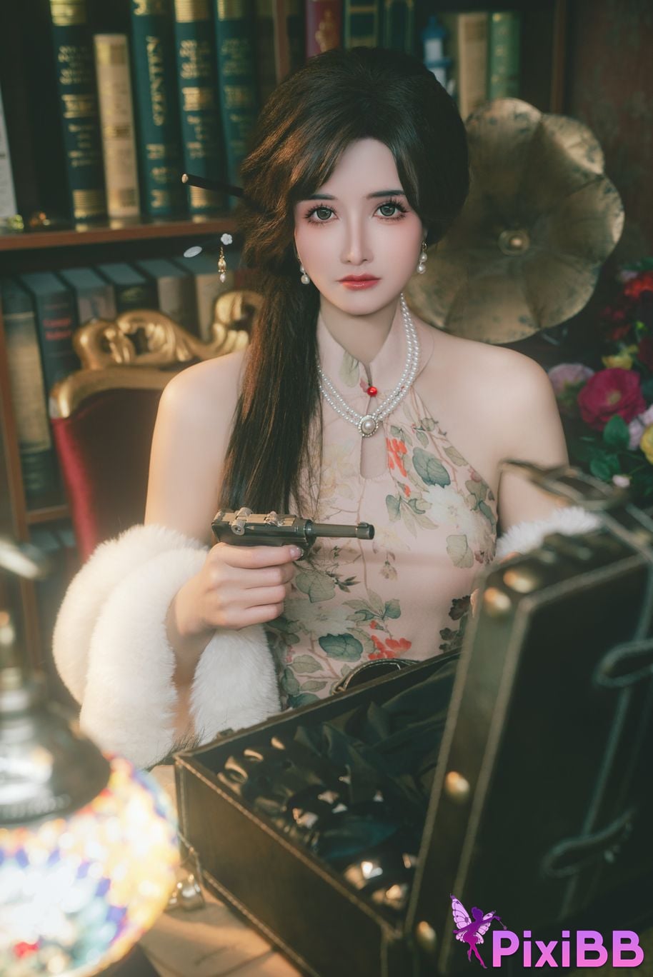 Cosplay Deer eight years old T h e D p r a v i t y o f A g n s . P u PixiBB.COM 008