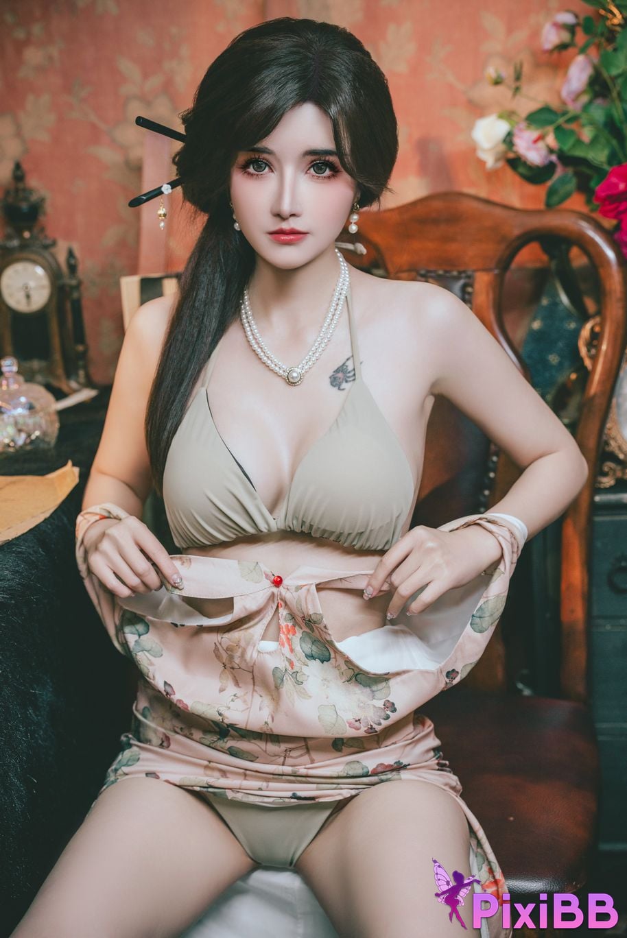 Cosplay Deer eight years old T h e D p r a v i t y o f A g n s . P u PixiBB.COM 016