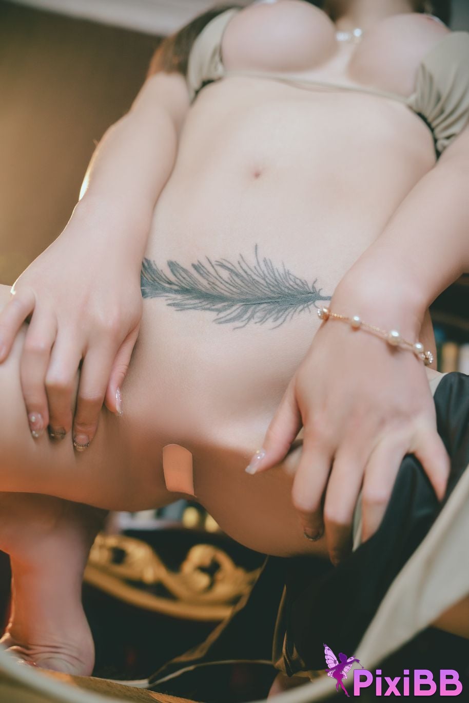 Cosplay Deer eight years old T h e D p r a v i t y o f A g n s . P u PixiBB.COM 041