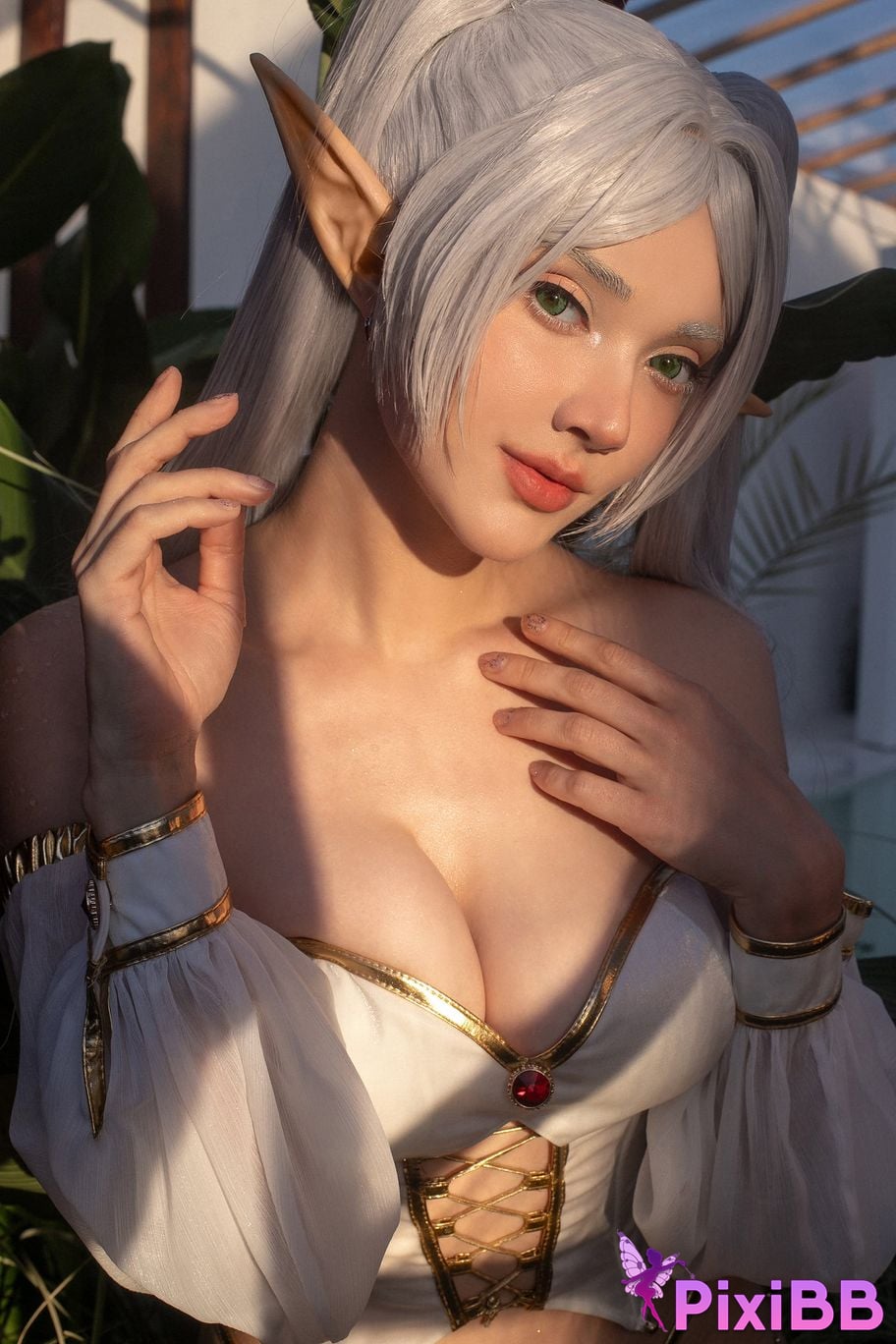 Cosplayer Misaki Sai Frieren PixiBB.COM 010