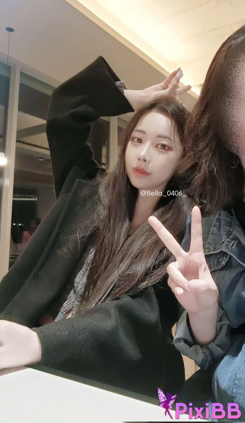 Bella Daily shooting PixiBB.COM 109