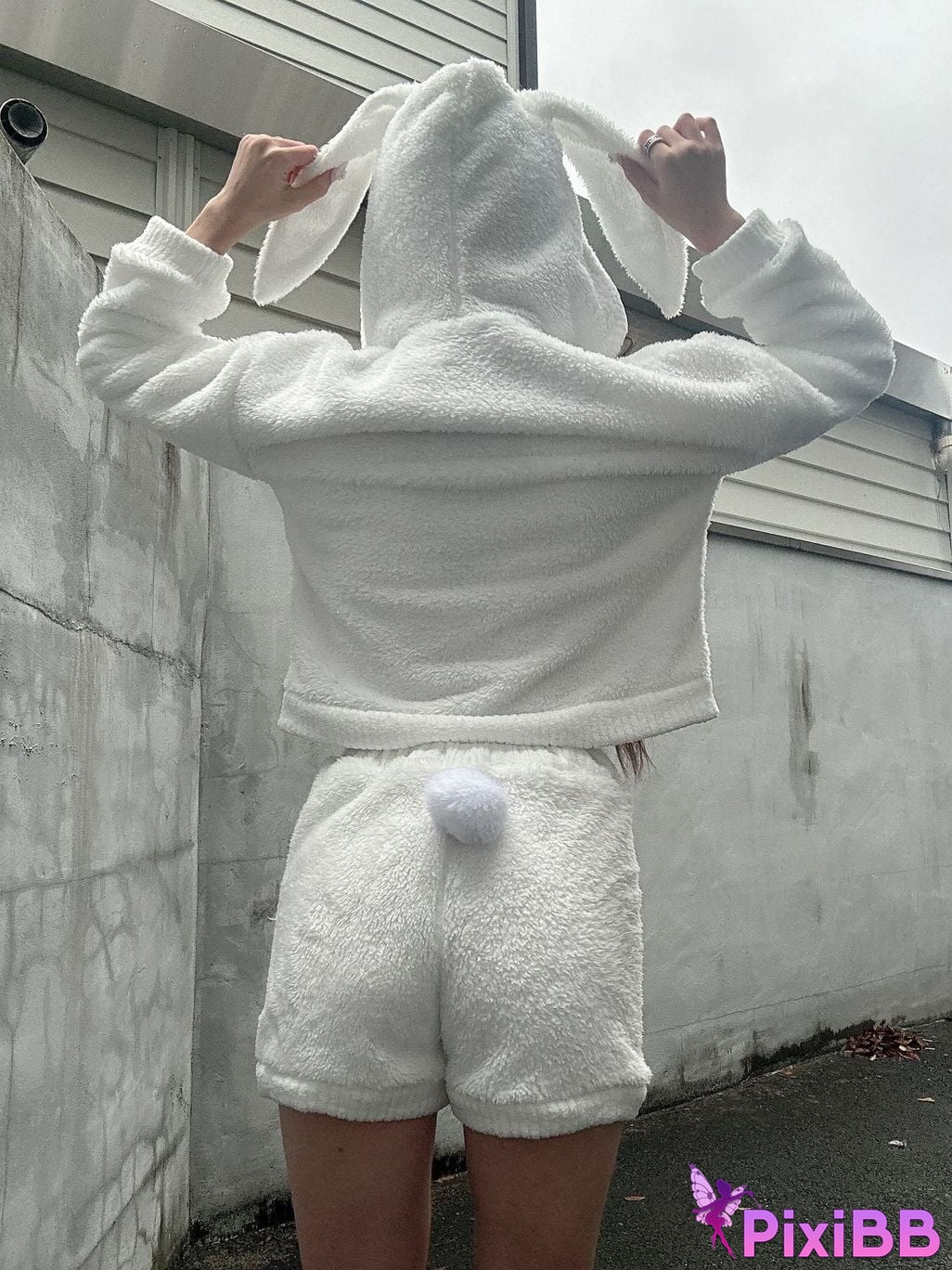 Bella Daily shooting PixiBB.COM 121