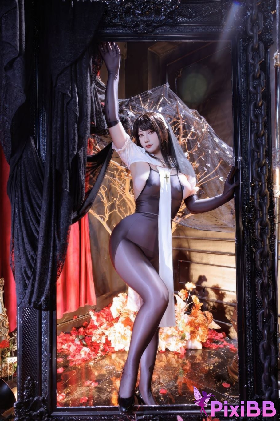 Cosplayer Xinglan is Lanlan and her name Lanmei. Punishing nuns PixiBB.COM 001