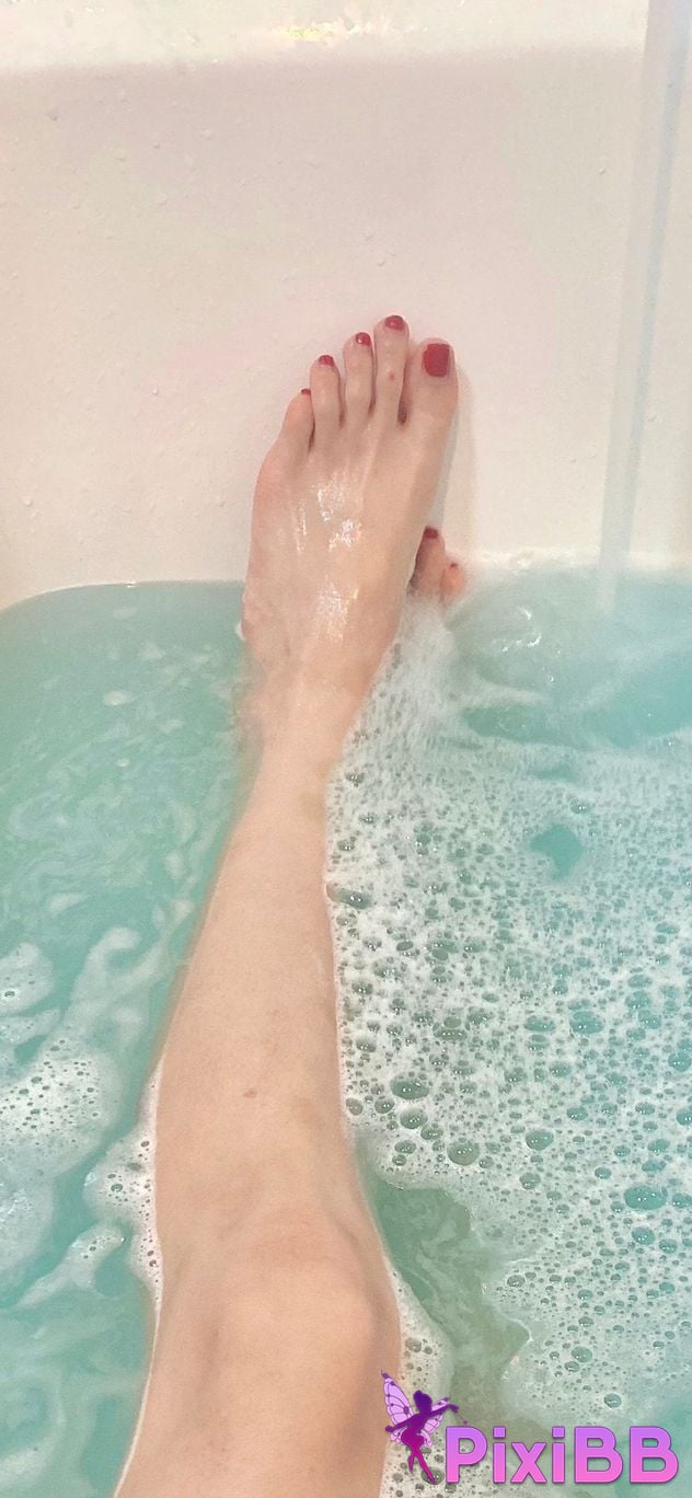 Tongtongguai Like to be exposed outdoors PixiBB.COM 016