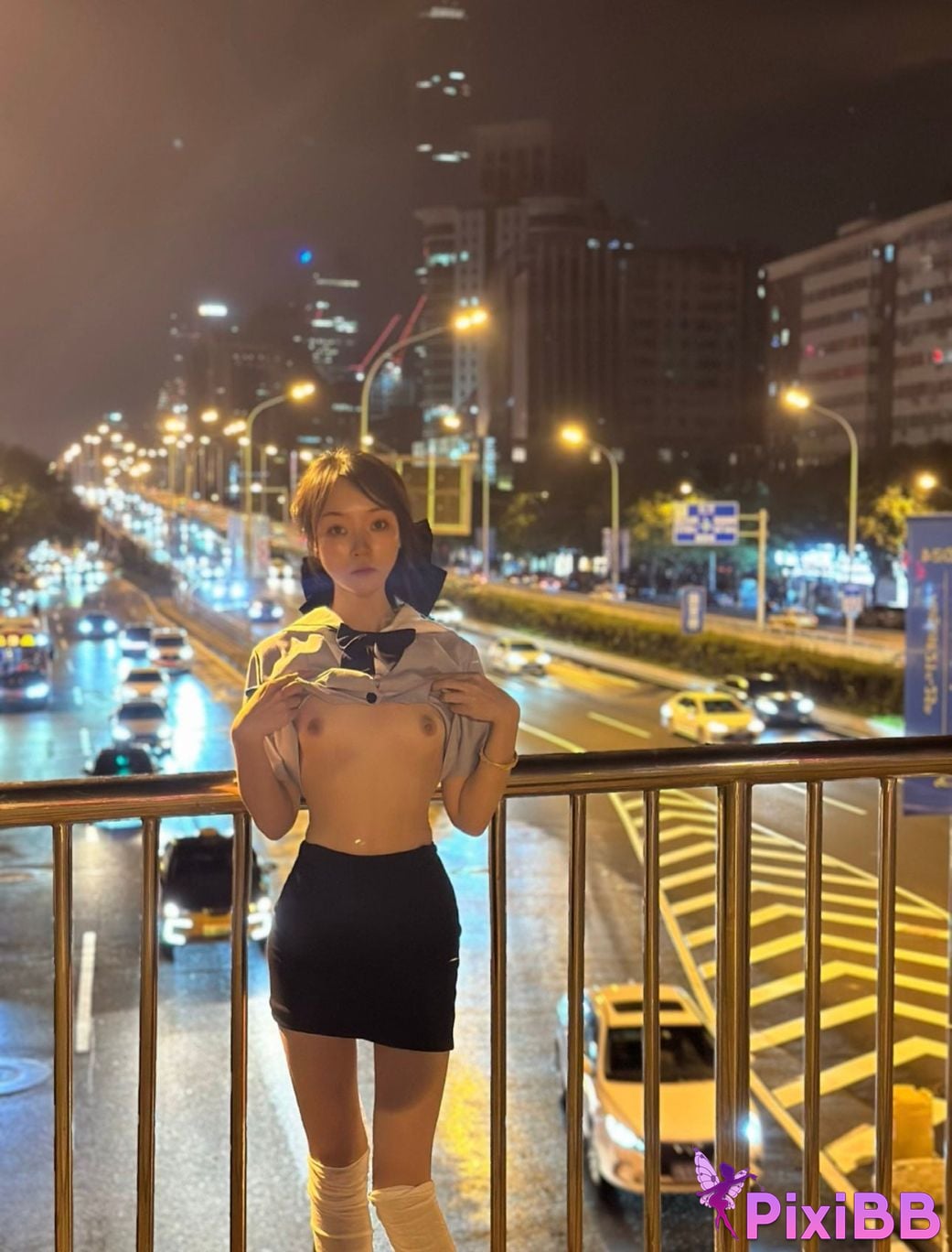 Tongtongguai Like to be exposed outdoors PixiBB.COM 046