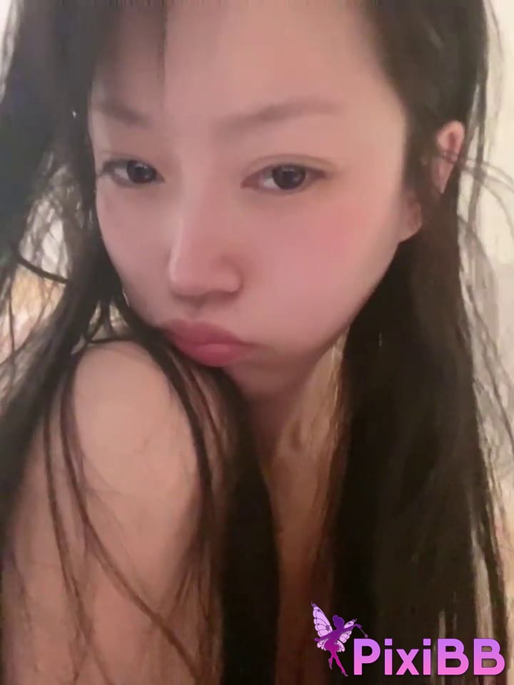 Tongtongguai Like to be exposed outdoors PixiBB.COM 102