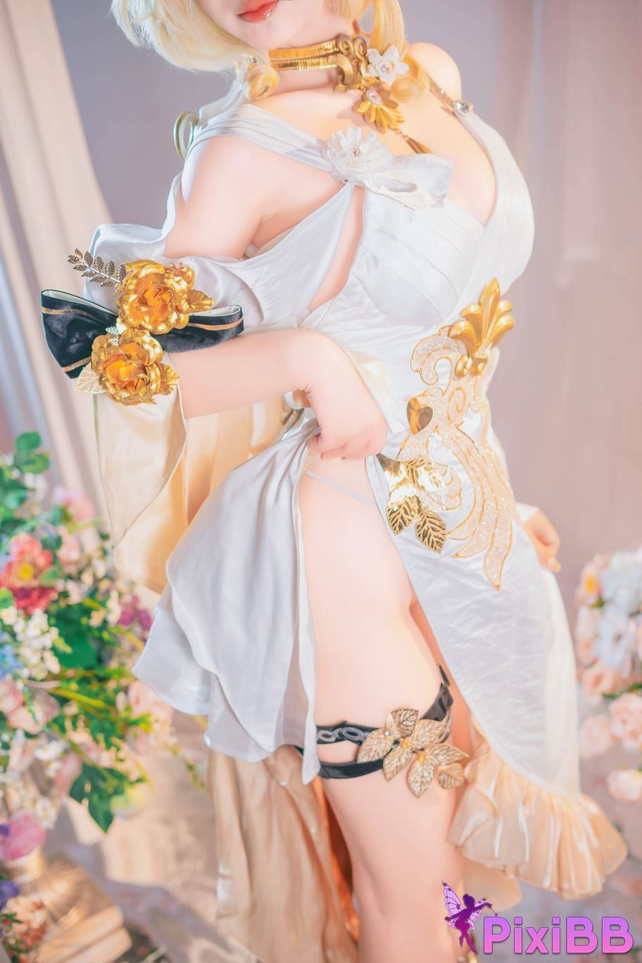 Cosplayer Pyon Pyoncos peon Aglaea HonkaiStar Rail Iron collapse aglaia PixiBB.COM 056