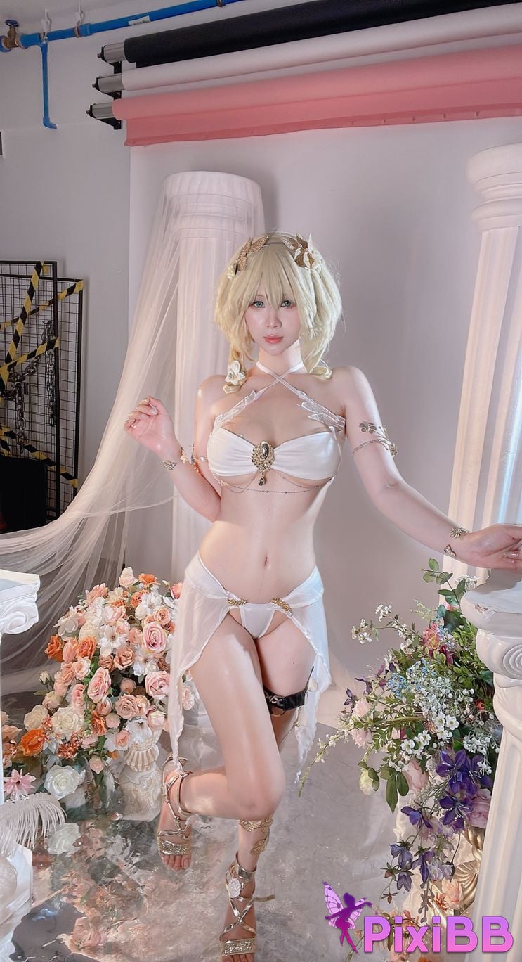 Cosplayer Pyon Pyoncos peon Aglaea HonkaiStar Rail Iron collapse aglaia PixiBB.COM 083