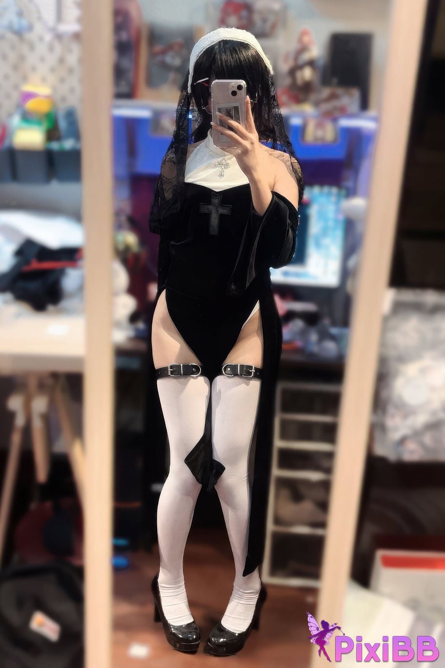 Cosplayer Nagi Shimizu nuns prayer PixiBB.COM 001