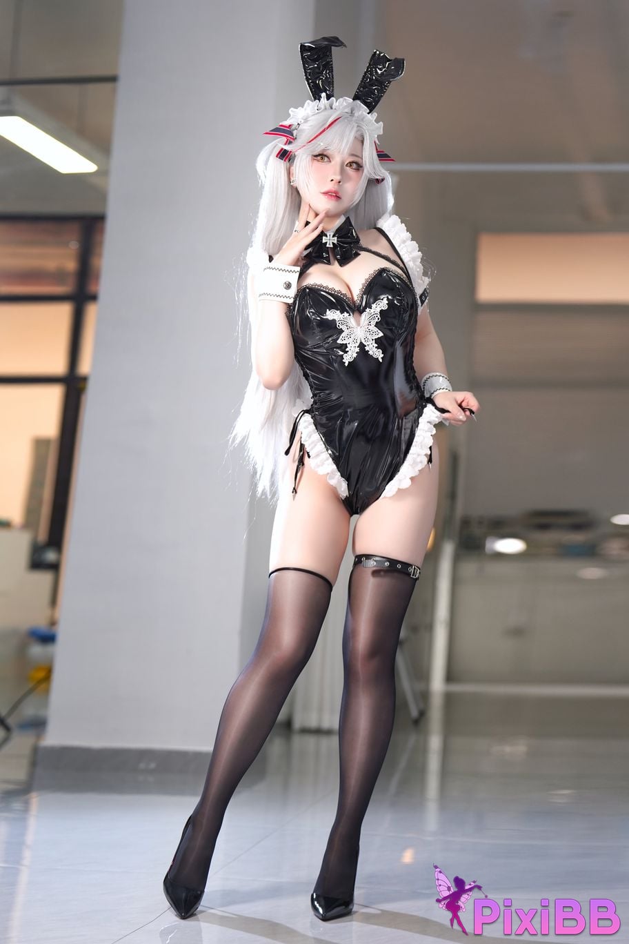 Cosplayer Half half son Ou Gen Qin Wang Bunny PixiBB.COM 001