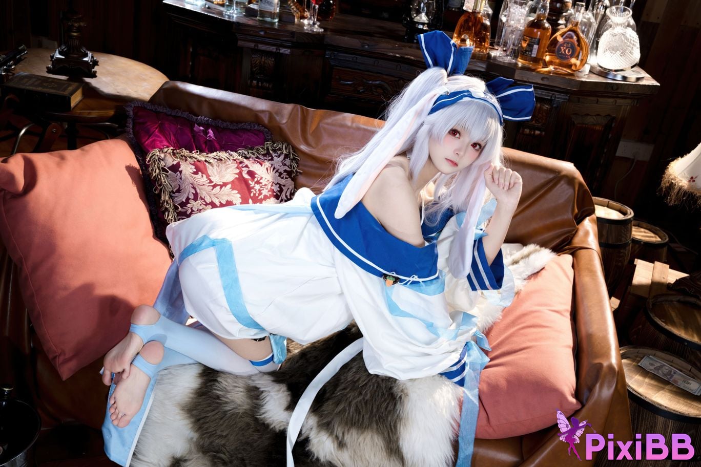 Cosplayer Jiuqi Meow azur lane Lafite ll PixiBB.COM 010