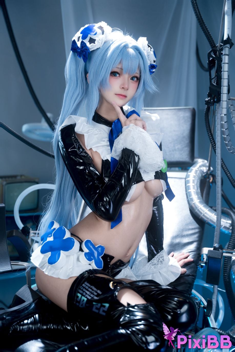 Cosplayer Jiuqi Meow goddess of victory Nikki Hansel PixiBB.COM 004